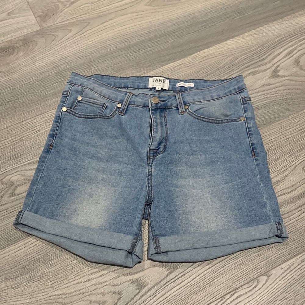 Jane Jeans Medium Rise Shorts